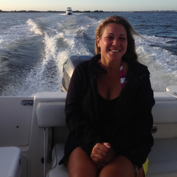 Meet your Posher, Jaime - Picture 1 of 1